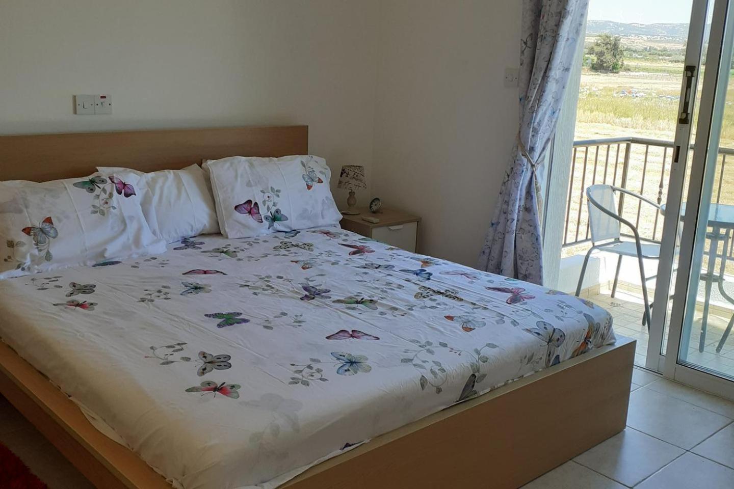 Willa Beautiful 2-Bed House In Mandria  Zewnętrze zdjęcie